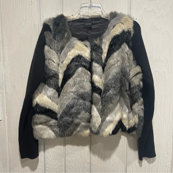 Cliche’ chevron faux fur jacket in size XL - Picture 3 of 9